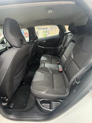 Volvo V40 negociabil - imagine 2