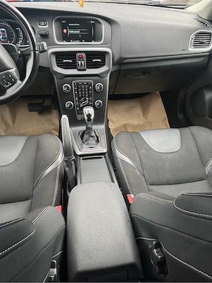 Volvo V40 negociabil - imagine 5