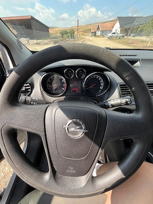 Vand Opel Meriva B motor 1, 4 benzina an fabricație,2011euro 5 - imagine 6