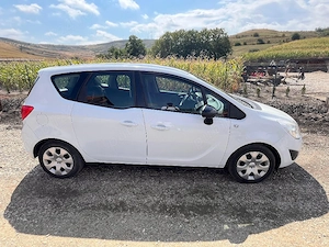 Vand Opel Meriva B motor 1, 4 benzina an fabricație,2011euro 5 - imagine 3