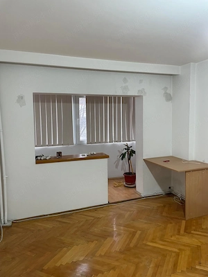 Inchiriez apartament 4 camere - imagine 3