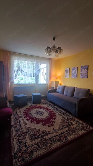 Inchiriez apartament 2 camere in Resita - Zona Centrala (Facultate   Liceul Traian Lalescu) - imagine 3