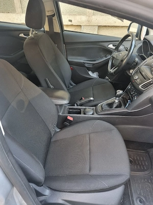 Ford Focus 1.5 TDCi DPF Start-Stopp-System Trend - 2 Ford Focus 1.5 TDCi DPF Start-Stopp-System Tren - imagine 10