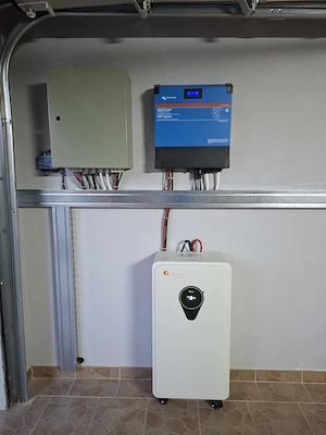 Sisteme Fotovoltaice Victron Energy & Deye