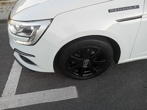 Renault Megane 4 - imagine 3