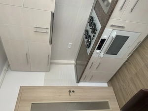 Închiriere apartament în Sibiu, 3 camere decomnadate - imagine 5