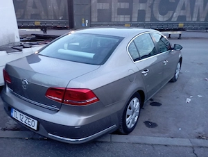 Vând  variante  schimb Volkswagen Passat B7, Motorizare:105 CP, 2014, 1.6 TDI - imagine 2