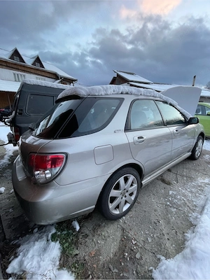 Dezmembrez subaru impreza gg - imagine 2