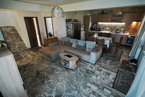 Casă individuală 5 camere de vânzare   Comuna Berceni, Ilfov | Proprietar - imagine 2