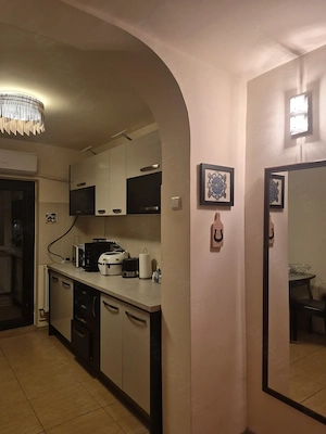 Vand apartament 2 camere, Far, mobilat - imagine 6