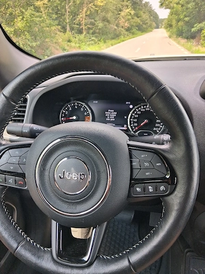 Proprietar Jeep Renegade  - imagine 9