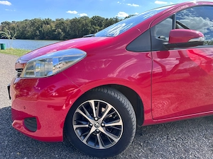 Toyota YARIS benzina, cutie automata vvt, Webasto, 89.000Km reali, inmatriculata ITP + RCA 2027 - imagine 4