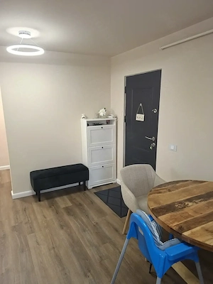 Vand apartament cu 4 camere  - imagine 4