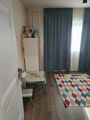 Vand apartament cu 4 camere  - imagine 7