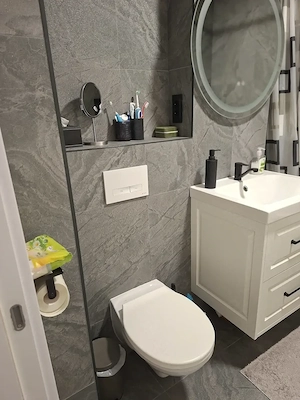 Vand apartament cu 4 camere  - imagine 2