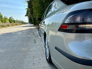 Saab 9-3 Sedan 2005 - imagine 2