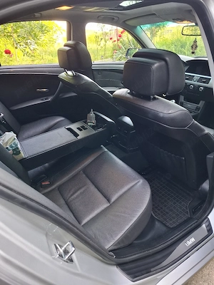 BMW Seria 5 E60 facelift 523i - imagine 6