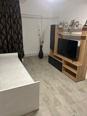Închiriez apartament 2 camere - imagine 10