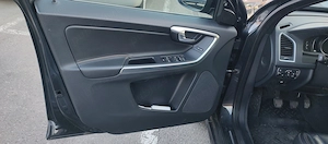 Vând Volvo xc 60   2017 D3 - imagine 7