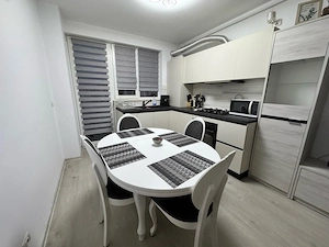 Proprietar inchiriez apartament cu 3 camere, zona Torontalului - imagine 3