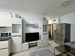 Proprietar inchiriez apartament cu 3 camere, zona Torontalului