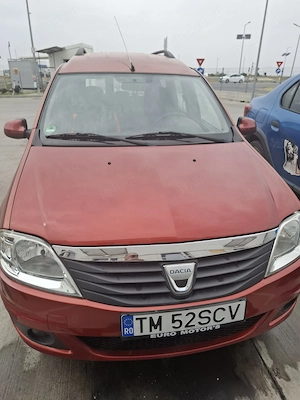 Dacia Logan 1,6 16 valve 2008 cu 156000 km.