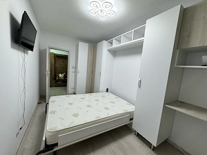 Proprietar inchiriez apartament cu 3 camere, zona Torontalului - imagine 9