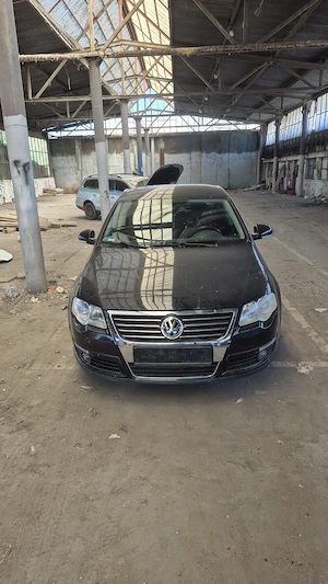 Vând Volkswagen Passat b6 2.0 Benzină  - imagine 5