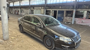 Vând Volkswagen Passat b6 2.0 Benzină  - imagine 2