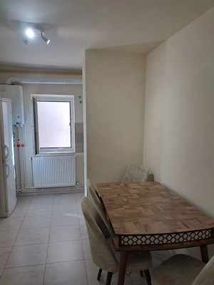 km 4-5-secția 4de poliție  -2 camere decomandat - imagine 7