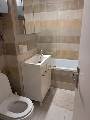 km 4-5-secția 4de poliție  -2 camere decomandat - imagine 9