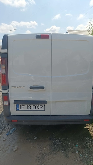 Vand Renault Trafic 1.6 diesel 121cp 2019 - imagine 3