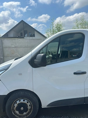 Vand Renault Trafic 1.6 diesel 121cp 2019 - imagine 8