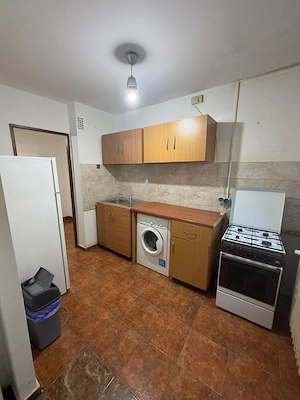 Apartament 3 Camere  Drumul Taberei-Metrou etaj 1 4.