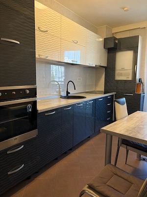 Apartament 2 camere, 56mp + 17mp balcon, Pet-Friendly, zona linistita de case - imagine 9