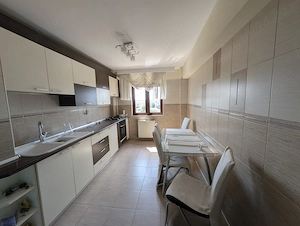 Apartament 3 camere de închiriat, Ploiesti  - imagine 2