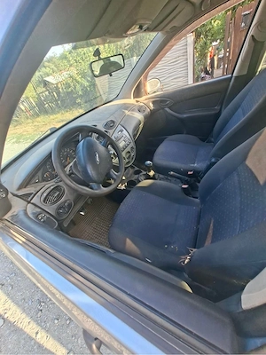 vand ford focus 