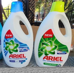 Detergent Lichid Ariel 6l