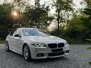 BMW Seria 5 f10 530d M-packet - imagine 13