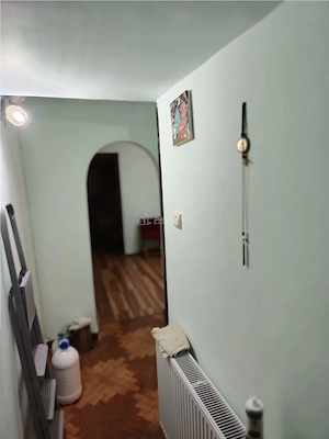 Apartament 3 camere de vanzare zona Piata 1 Mai - imagine 7