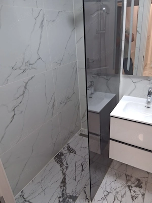 De inchiriat - Garsoniera confort 1 - Parter - Renovata - Mobila noua - Centru Buhusi - imagine 9