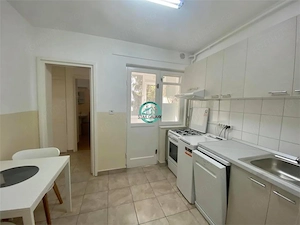 Inchiriez apartament cu 2 camere complet mobilat si utilat in Cornisa - imagine 4