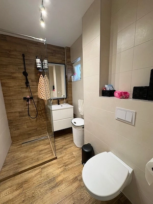 Apartament 3 camere, 53 mp, zona Central - imagine 2