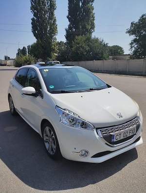  Peugeot 208 Style | 2013 | Numai 99.000 km reali! - imagine 4