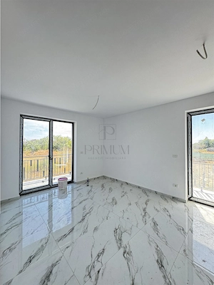 GIROC - 2 CAMERE - ETAJUL 1 - TERASA MARE - ZONA EXCELENTA - BLOC NOU - imagine 3