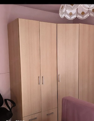 Vând mobila ,dulap,bibliotecă,birou,scaun