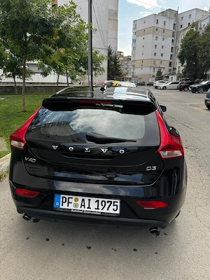 Volvo V40 D3 2017 KINETIK - imagine 3
