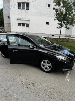 Volvo V40 D3 2017 KINETIK - imagine 10