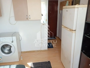 Garsoniera de vanzare, etaj 4, zona Dacia, Timisoara - imagine 3