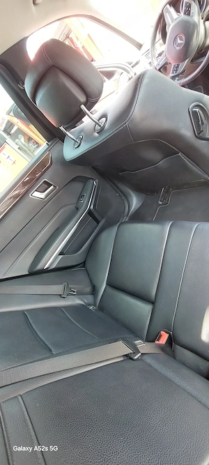 Mercedes-Benz E200-facelift 2013 - imagine 8